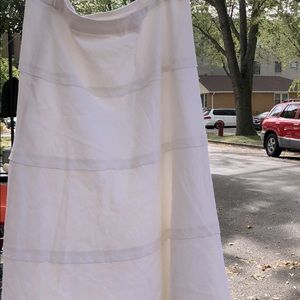 white maxi skirt